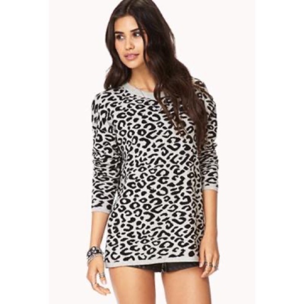 Forever 21 Black & White Cheetah/Leopard High Neck Sweater
